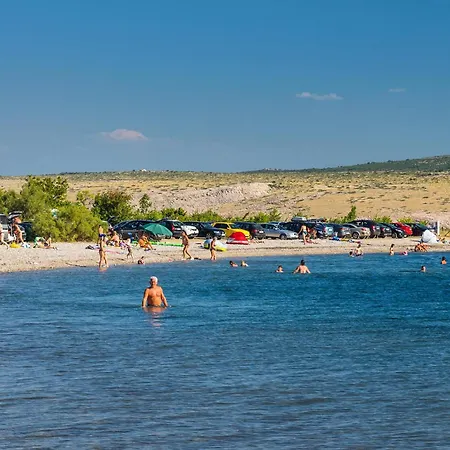 2 Bedroom Awesome In Селине