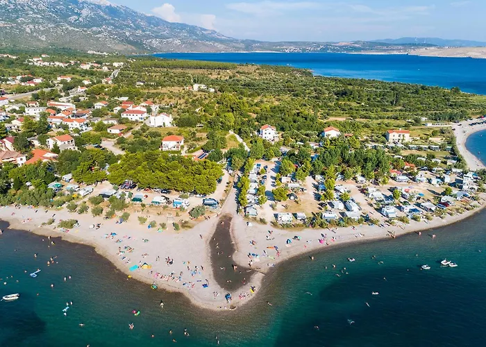 Апартаменты 2 Bedroom Awesome In Селине