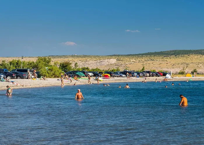 2 Bedroom Awesome In Селине