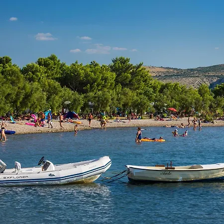 Διαμέρισμα 2 Bedroom Awesome In