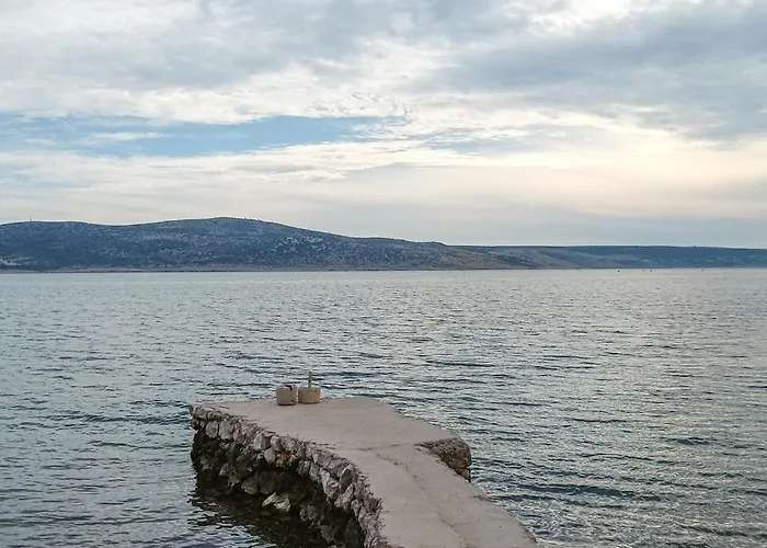 2 Bedroom Awesome In