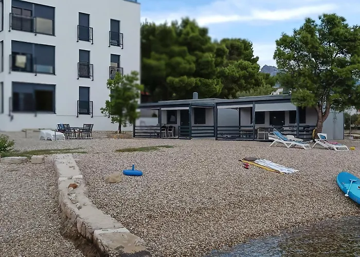 Lägenhet 2 Bedroom Awesome In